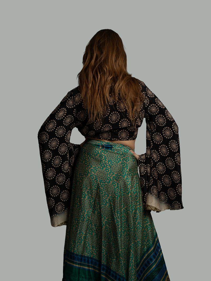 Wrap Top Manica larga nero – Gandhi