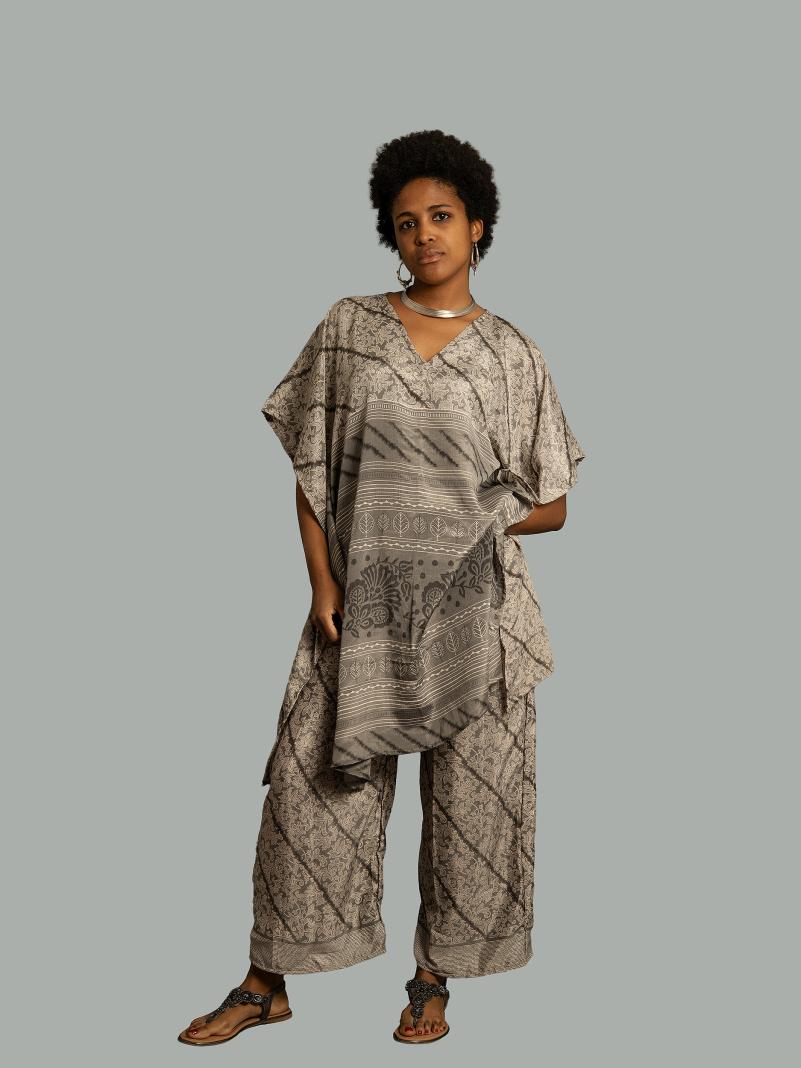 Caftano e pantalone grigio - Jaisalmer