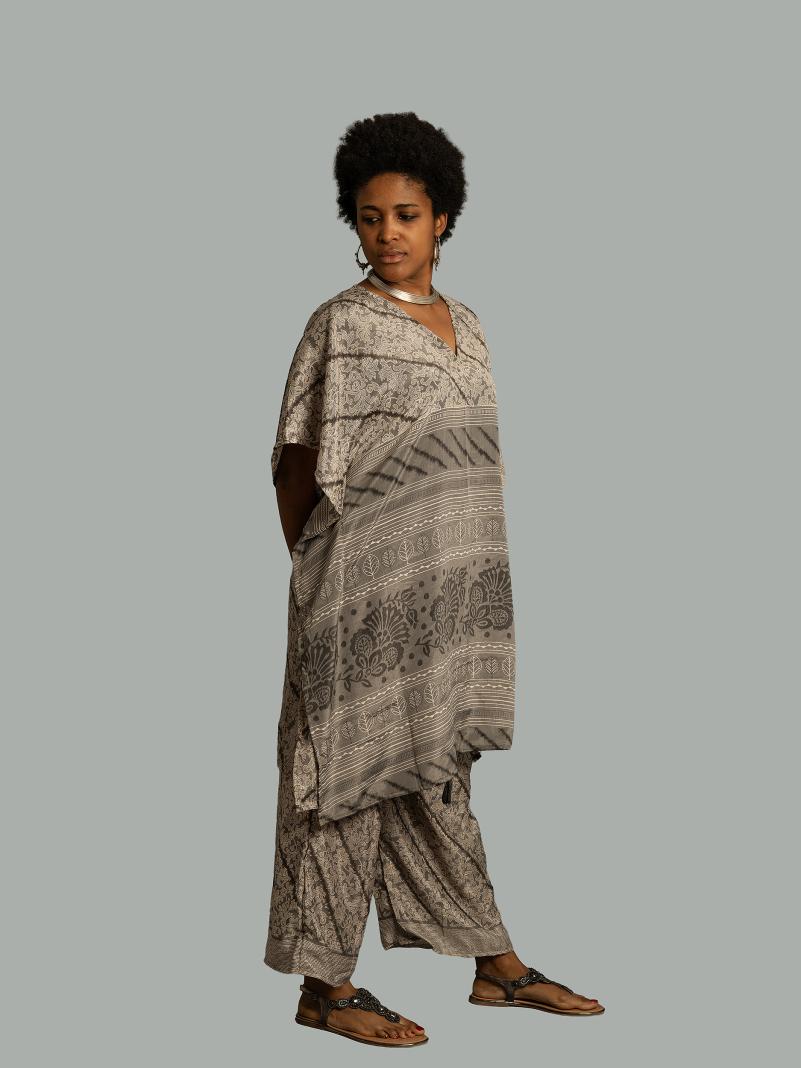 Caftano e pantalone grigio - Jaisalmer