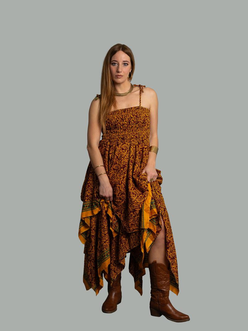 Abito etnico con elastico e spalline rosso e giallo – Mumbai