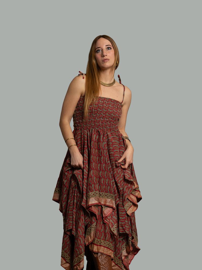 Abito etnico con elastico e spalline rosso – Mumbai