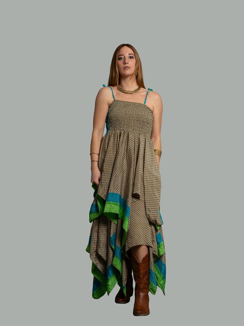 Abito etnico con elastico e spalline beige – Mumbai