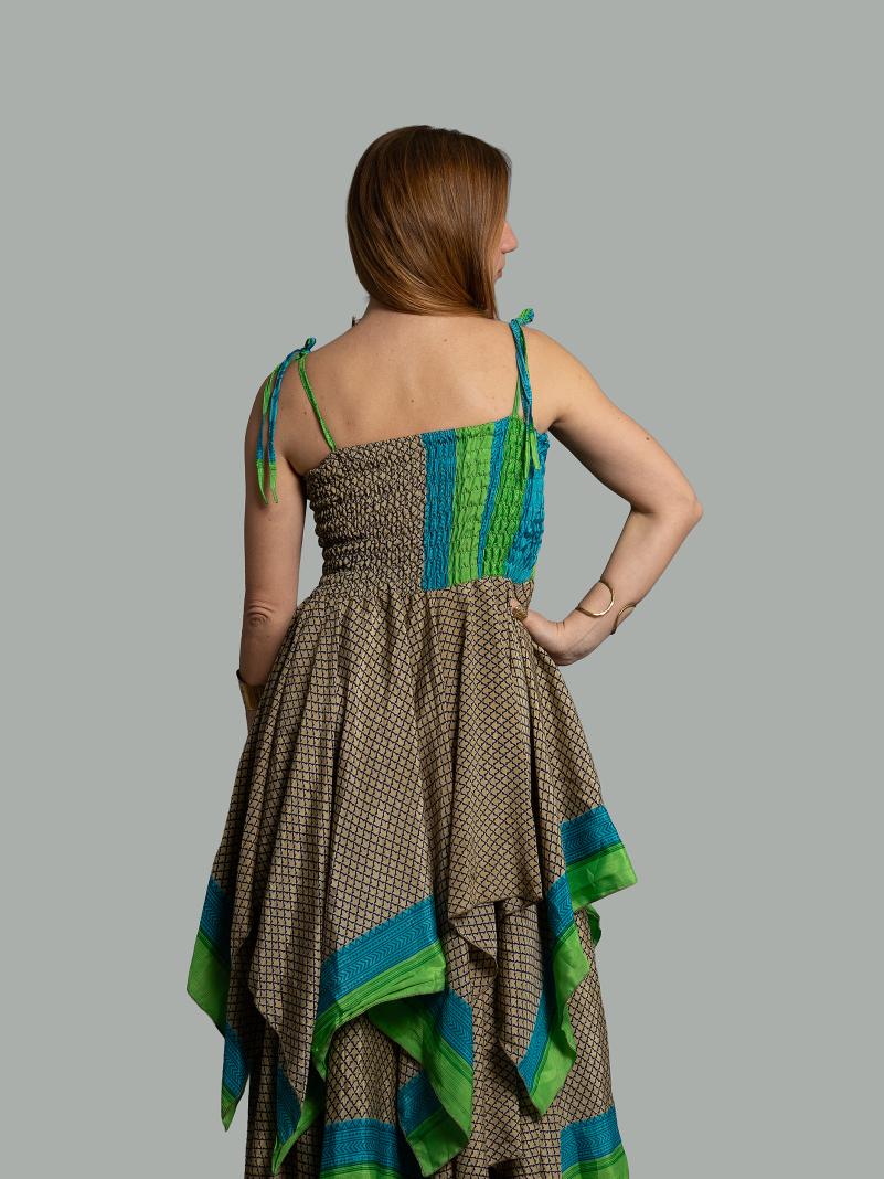 Abito etnico con elastico e spalline beige – Mumbai