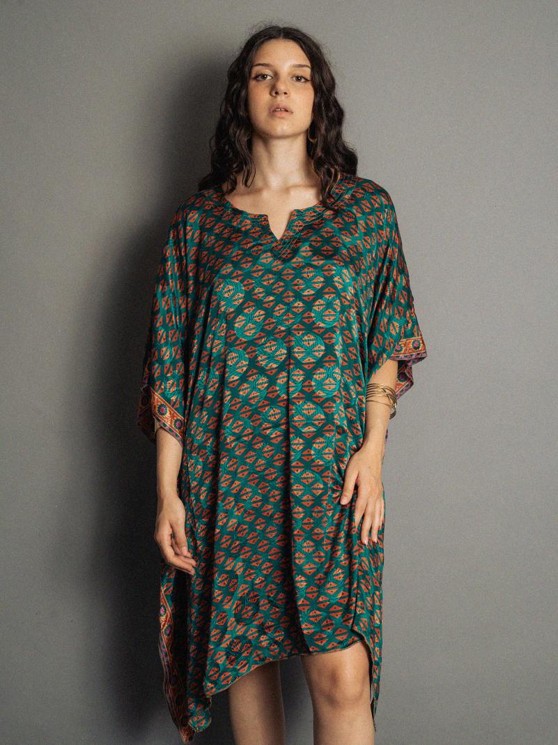 Caftano acquamarina e arancione