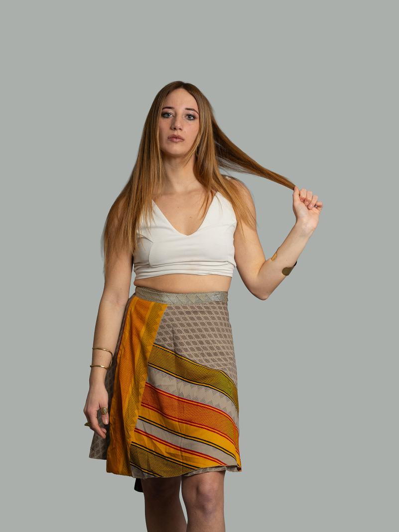 Mini Gonna etnica a portafoglio verde e arancione – Shiva