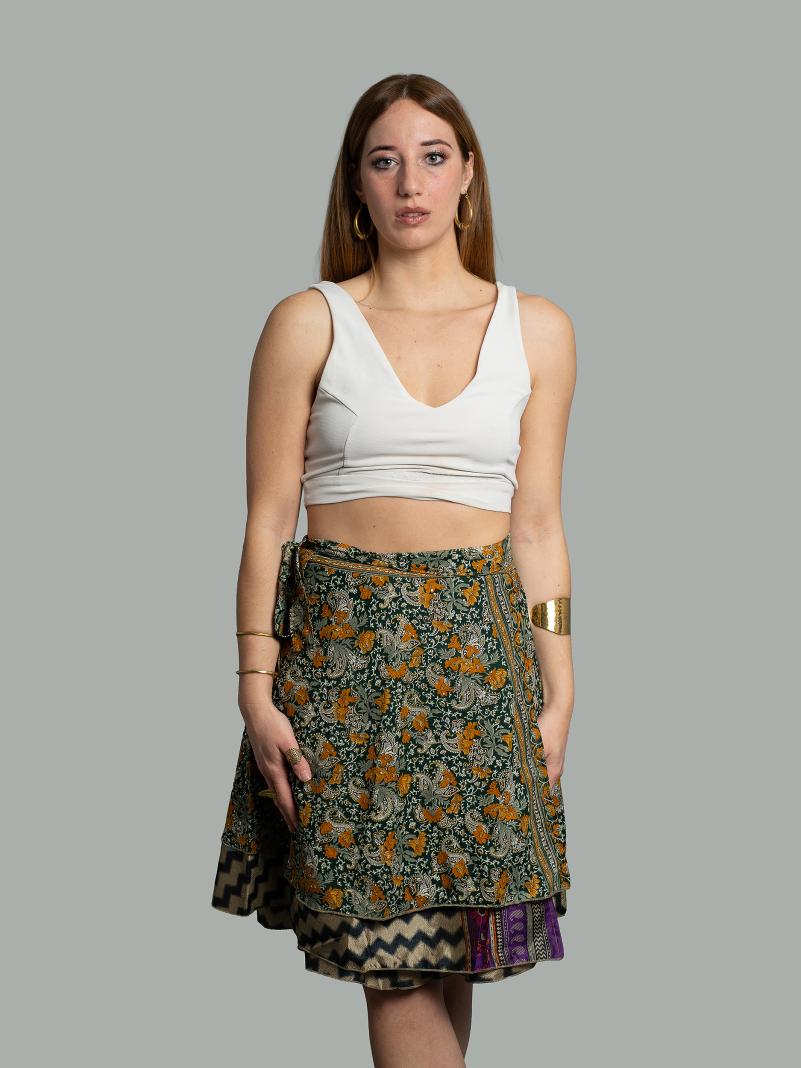 Mini Gonna etnica a portafoglio fondo nero – Shiva