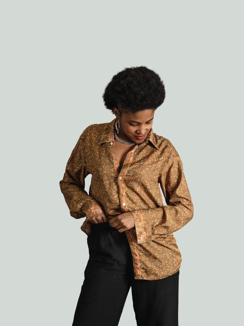 Camicia S/M marrone chiaro
