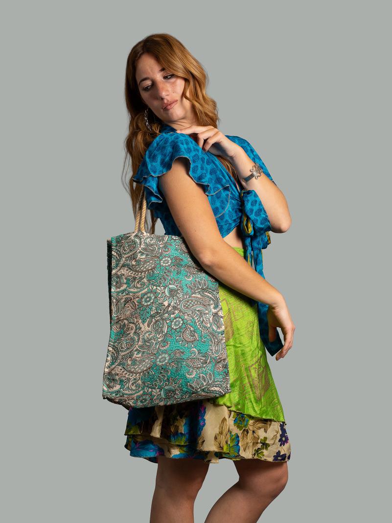 Shopper Iuta e Sari N.23