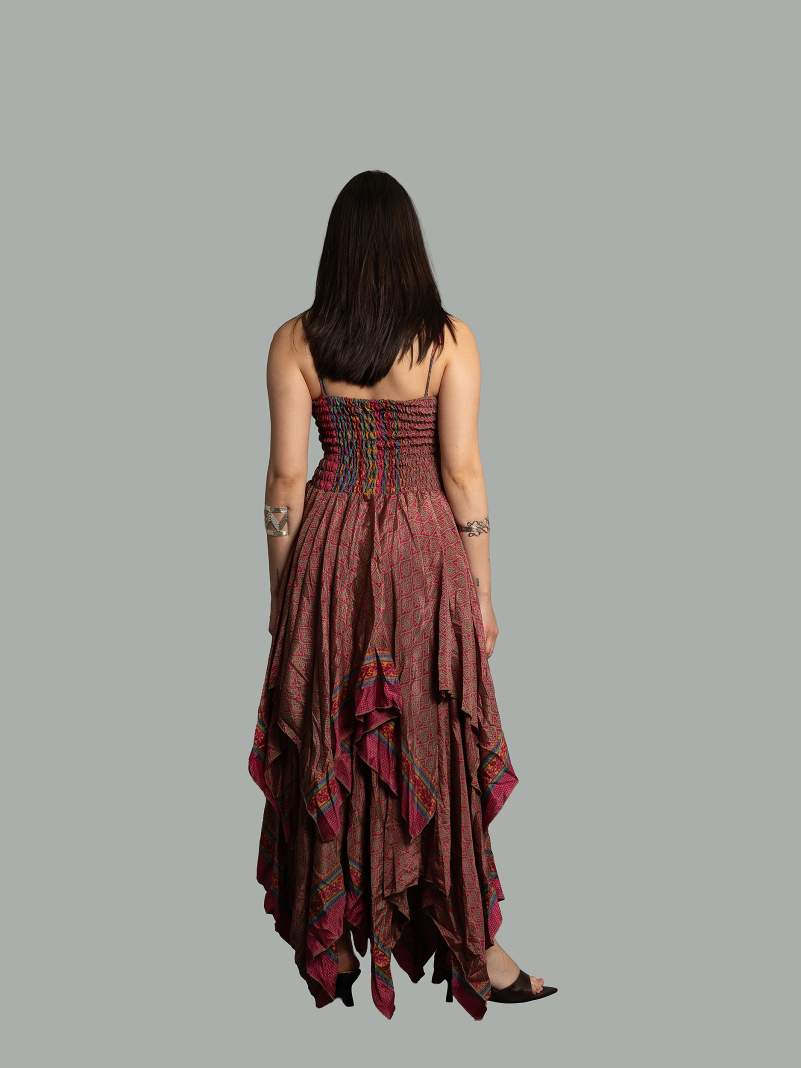 Abito etnico con elastico e spalline rosso e verde – Mumbai