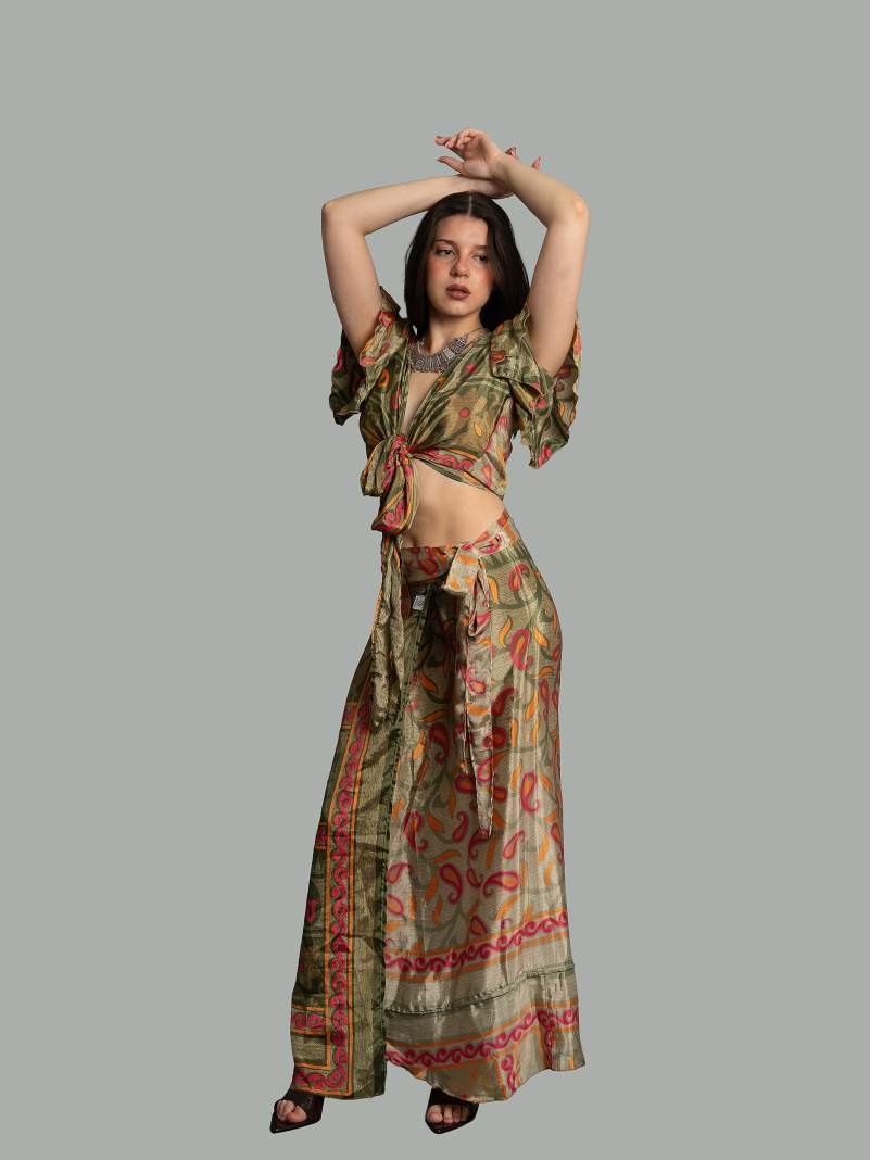 Wrap top e Gonna a Portafoglio verde - Manali