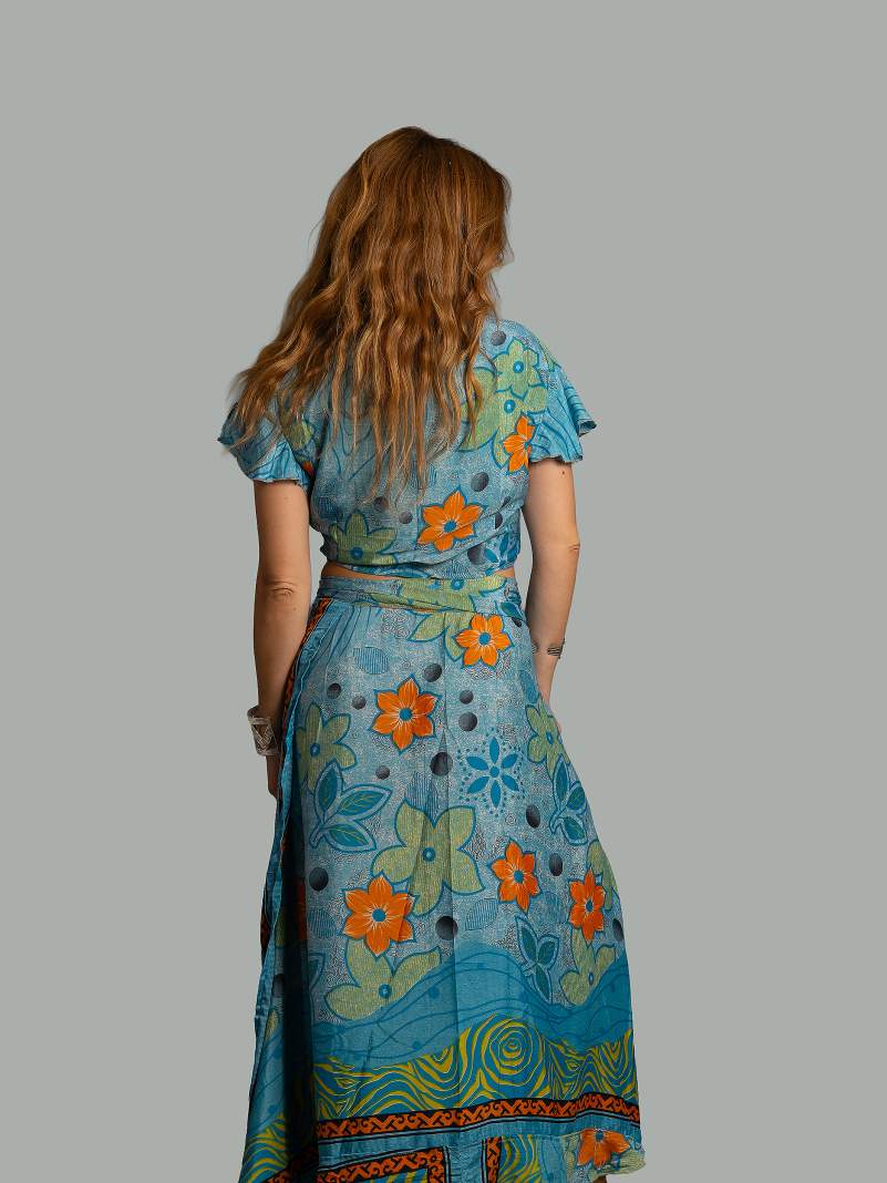 Wrap top e Gonna a Portafoglio celeste - Manali