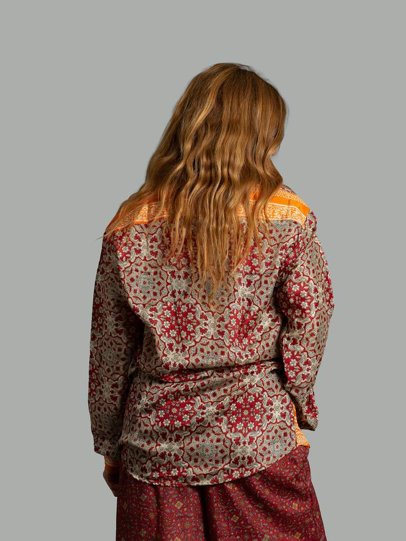 Camicia S/M rosso bianco e arancione