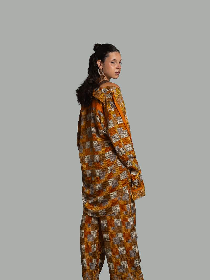 Camicia e Pantalone LXL arancione – Punjabi