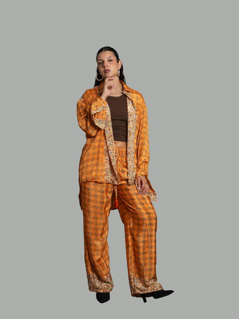 Camicia e Pantalone LXL arancione – Punjabi