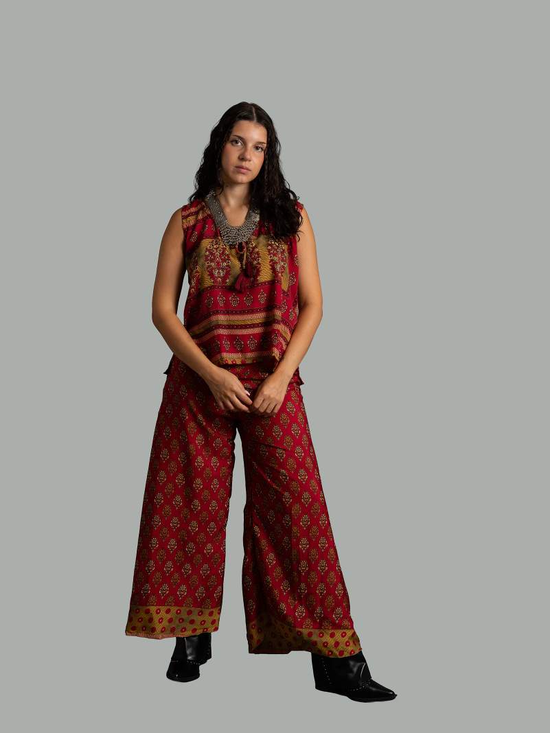 Completo Top smanicato e pantalone rosso - Cochin
