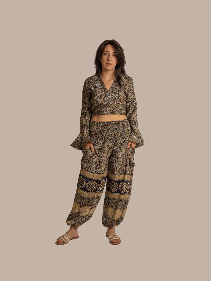 Wrap Top e Pantalone blu – Punjabi