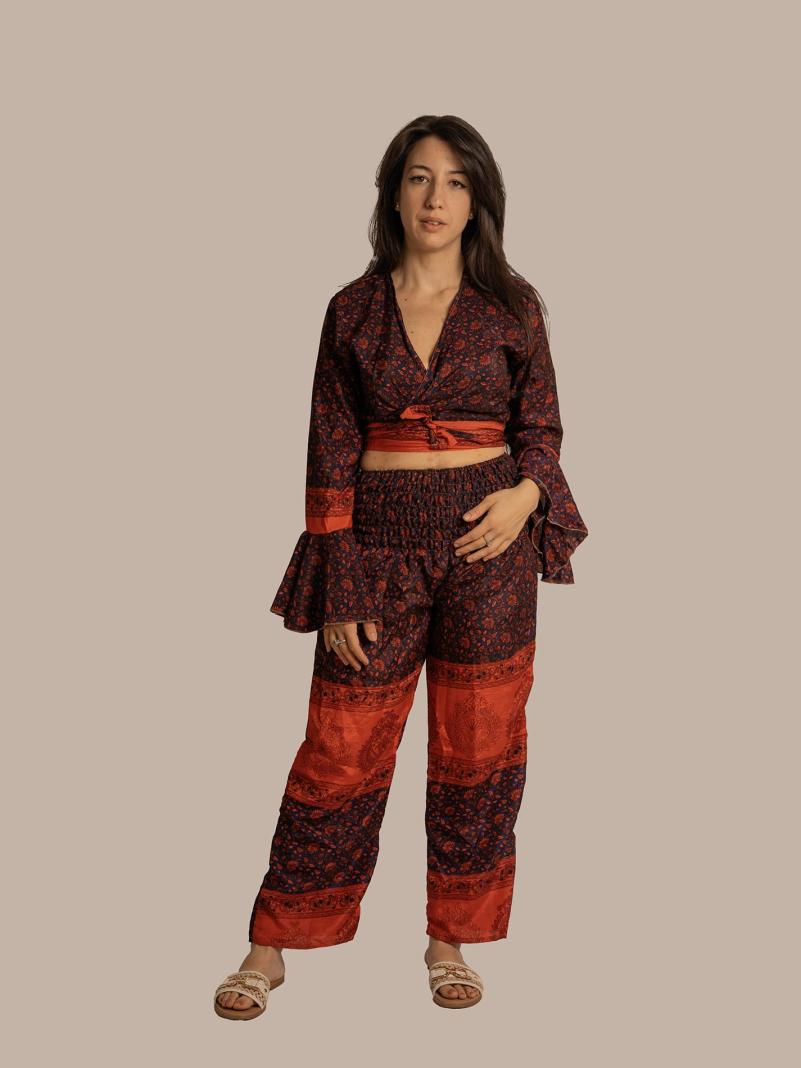 Wrap Top e Pantalone fiori rossi – Punjabi
