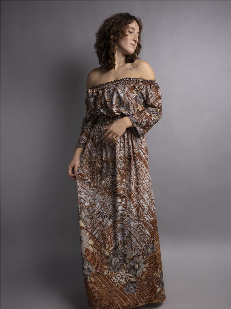 Abito Lungo Etnico con Scollo a Barca marrone – Radha