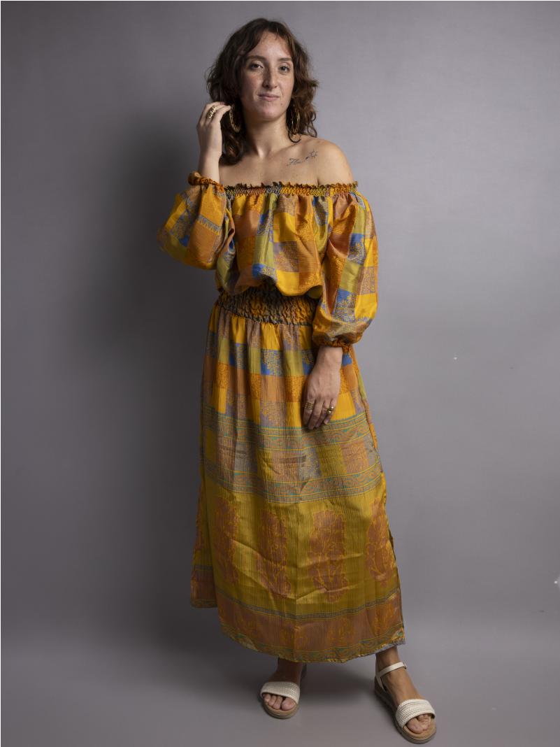 Abito Lungo Etnico con Scollo a Barca giallo – Radha