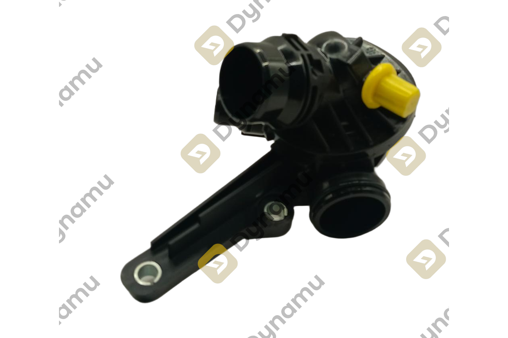 Thermostat housing with thermostat