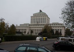 15122334324_d65f4bde60_c
