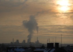 2409645659_51b1876c19_c