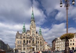 264832821_574a6dfc6b_z