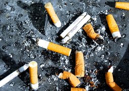 422737-cigarette-butts-488402_640