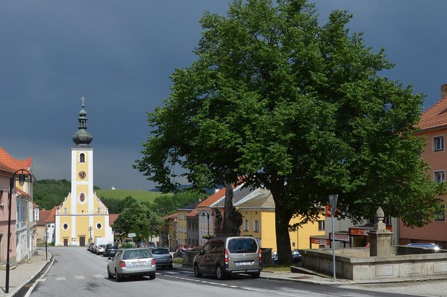 48298056291_c27dfc69eb_c