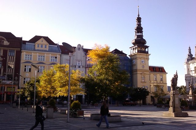 4994798465_7cb535a040_c