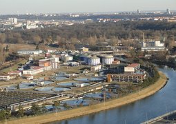 5511220069_aa8eb6dbbd_c