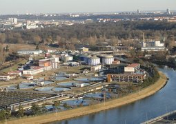 5511220069_aa8eb6dbbd_c