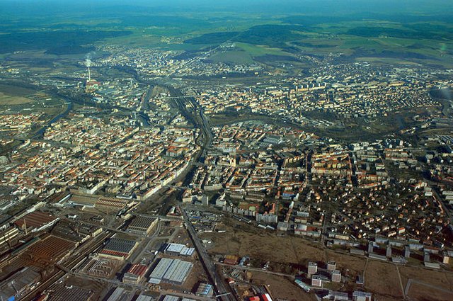 800px-Plzeň_od_Karlova