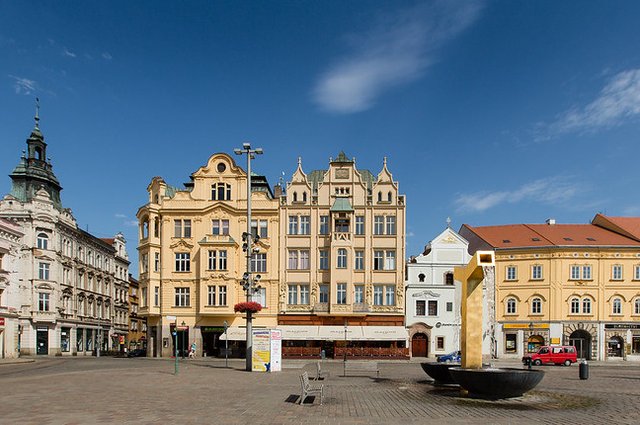 9613346744_d20a90a298_c