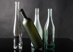 Studie: nejhorší pro životní prostředí je nevratná skleněná láhev