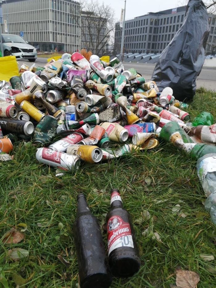 @Trash Hero-úklid Palmovka- Poměr zálohovaných a nezálohovaných nápojových obalů, které na pražské Palmovce našli a uklidili dobrovolníci z Trash Hero Prague.