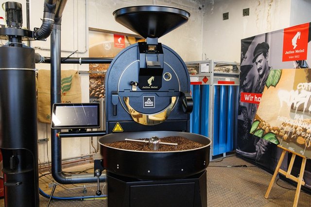 Vodkov-praika-kvy-v-prarn-vdesk-firmy-Julius-Meinl-Wien-Energie-Max-Kropitz-copyright_Wien Energie_Max Kropitz (1)