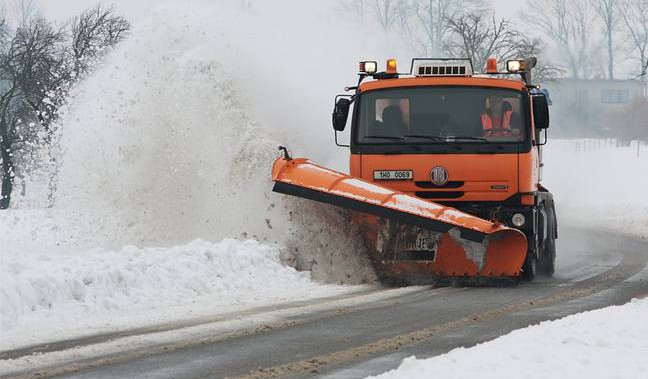 Zima na krajských silnicích stála 173 milionů korun
