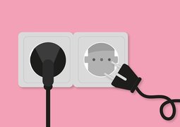 alexandra_koch-power-outlet-7658432_640