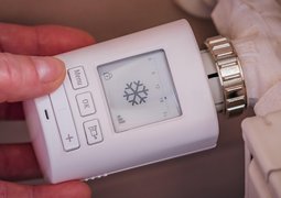 energy-saving-7437567_640