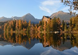 goosyphoto-strba-tarn-4818338_640