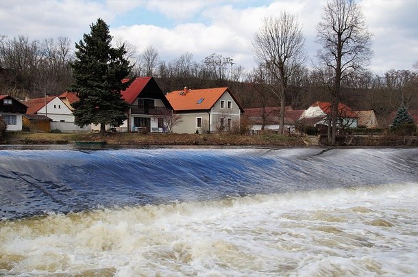 ivabalk-river-7047883_640