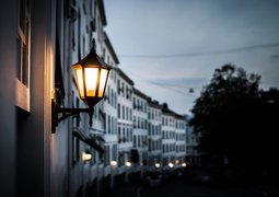 lamp-post-4420668_640