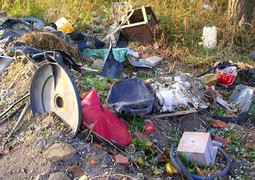 litter-waste-mess-landfill-scrap-geological-phenomenon-500775-pxhere.com
