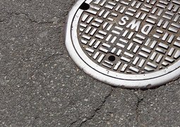 manhole-1200923_640