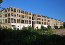 old-factory-5090636_640