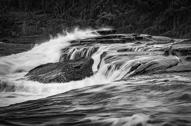 photoeightyeight-river-8540767_640