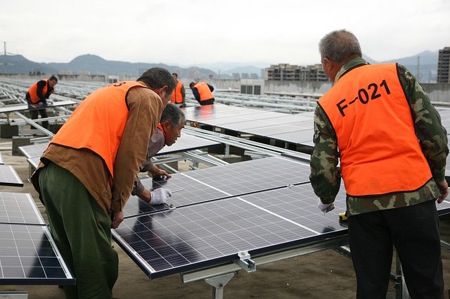 photovoltaic-5020808_640