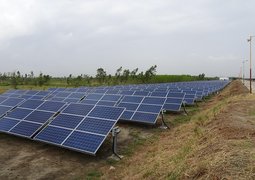 sarangib-solar-panels-3507949_640