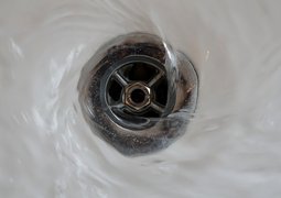semevent-drain-2454608_640